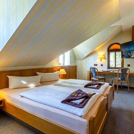 Hotel Zur Post Schoenheide Ngoại thất bức ảnh