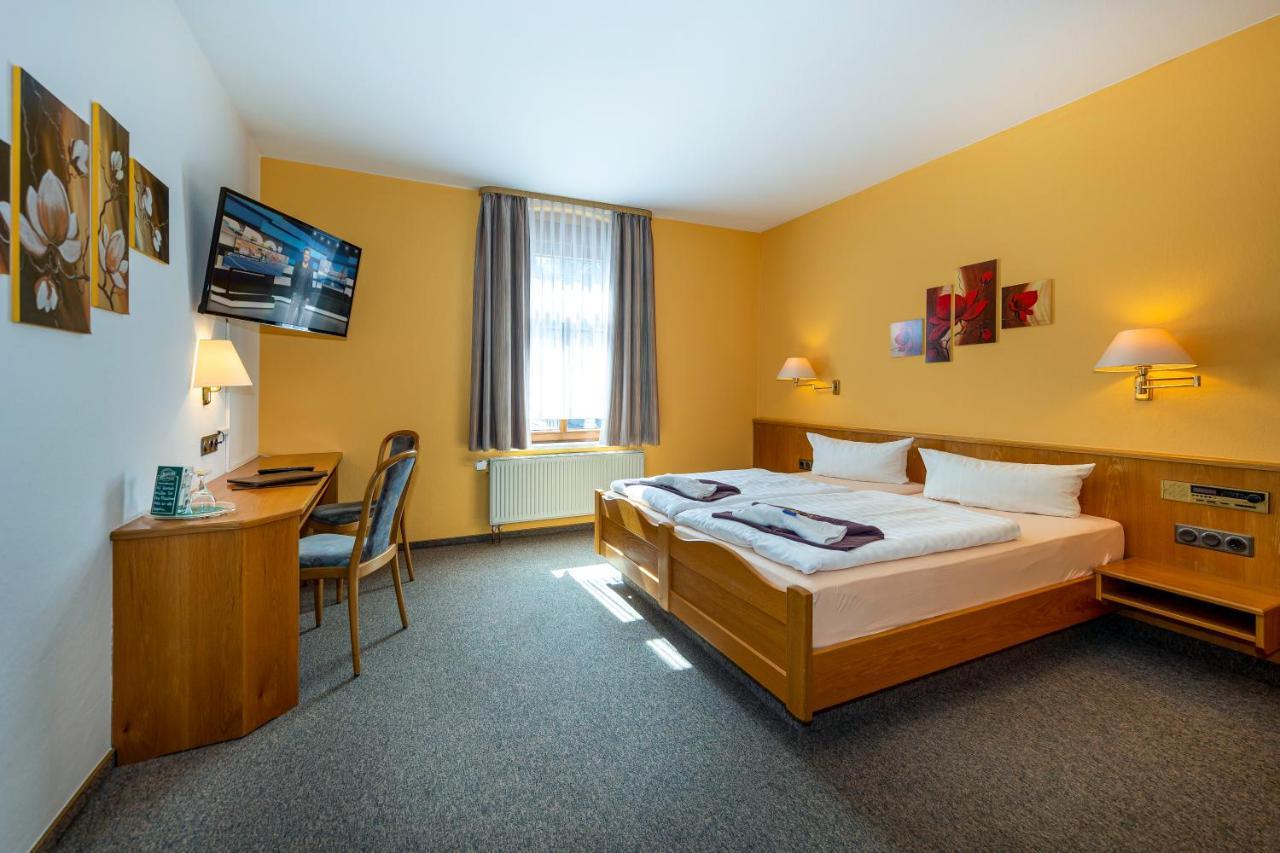 Hotel Zur Post Schoenheide Ngoại thất bức ảnh